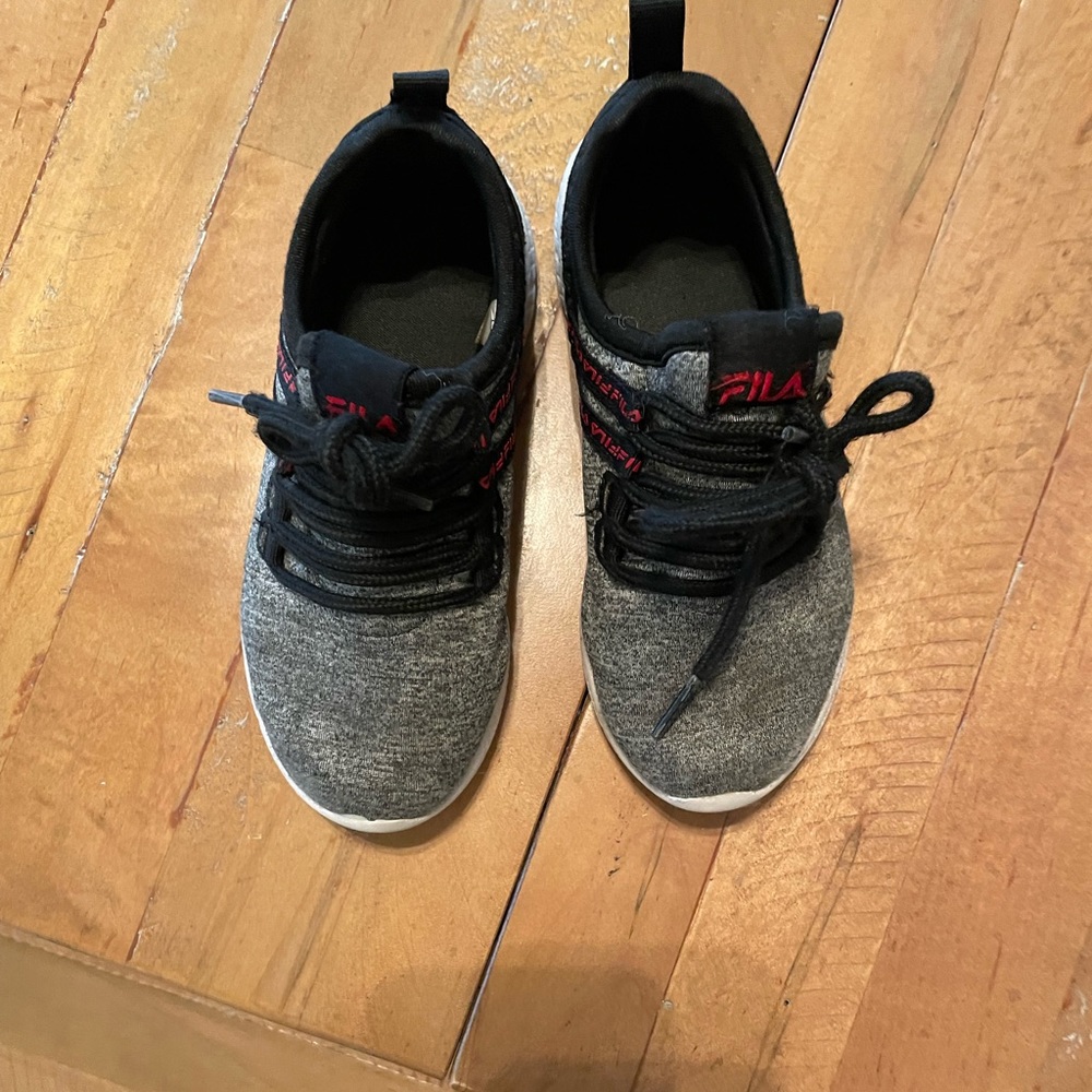 Toddler boy Filas - Size 11